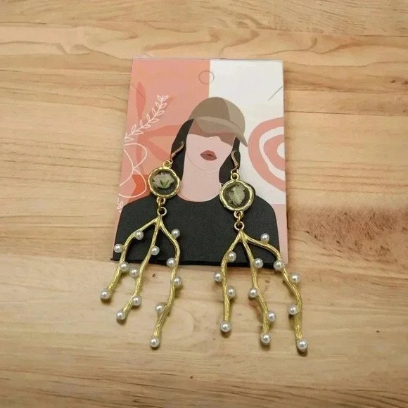 Gold Branches with Faux Pearls Dangle Earrings Statement Resin Jewelry Floral - Picture 1 of 4